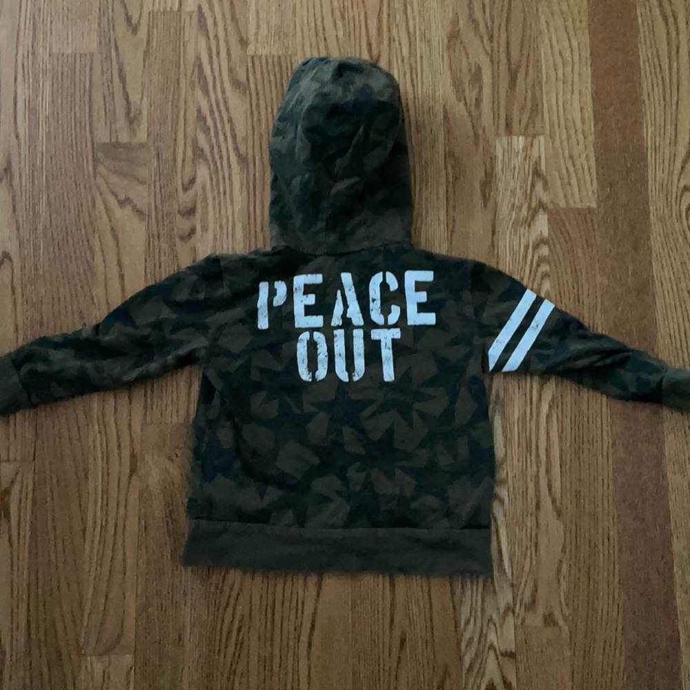Chaser SET! boys Peace Out sweatshirt hoodie with matching pants set